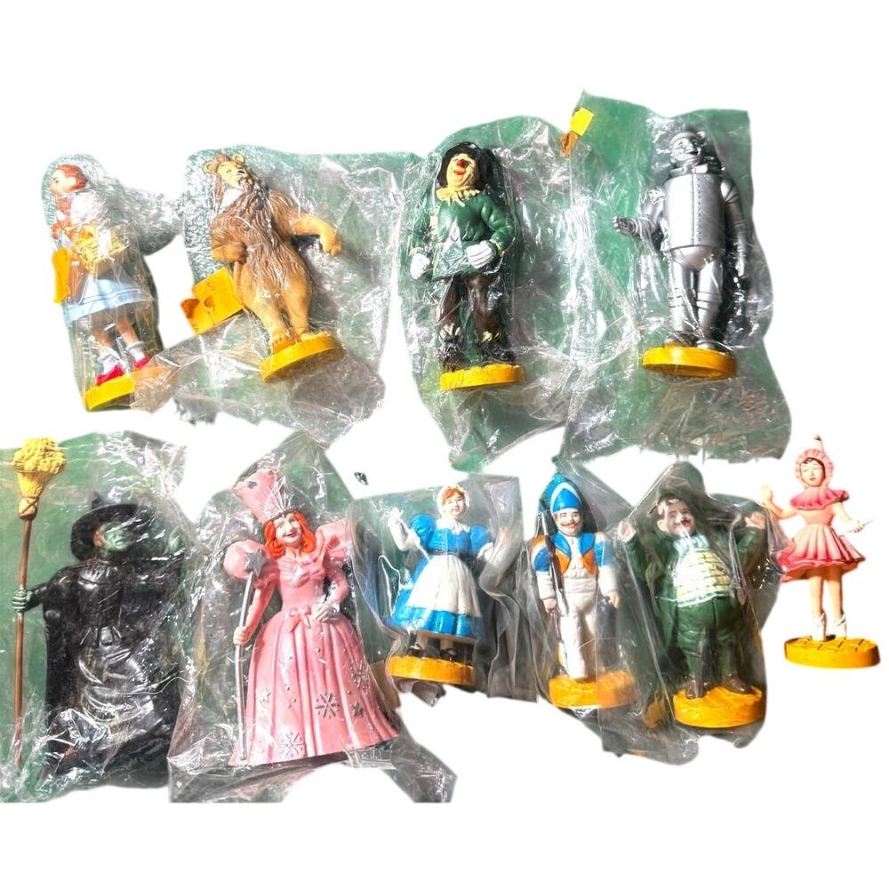 Wizard of Oz 10 Figurines 1987 Loew's Ren Presents 9 New in Pkg